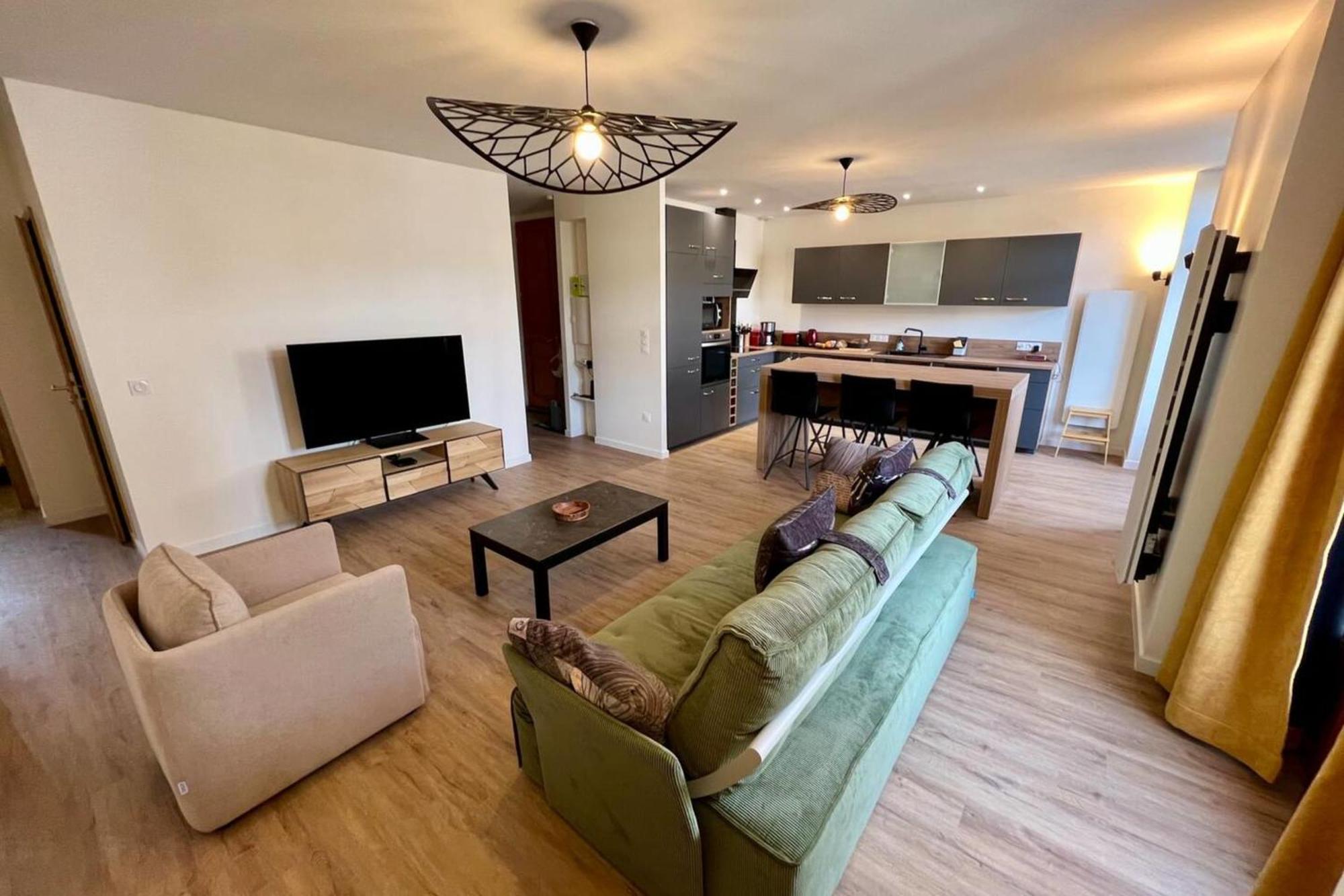 Spacious In The Heart Of !!! *